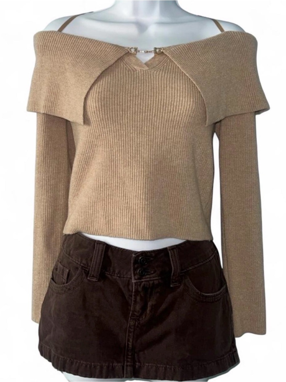 Windsor Camel Ribbed Off-Shoulder Sweater with gold detail
